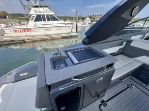 Thumbnail von Cruisers Yachts 34 GLS OB