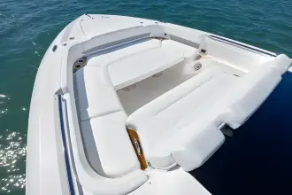 Thumbnail von Tiara Yachts 56LS