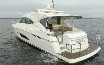 Thumbnail von Riviera 48 Lucky Dog