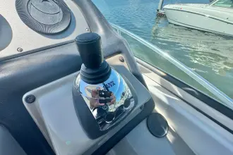 Thumbnail von Cruisers Yachts 420 Express