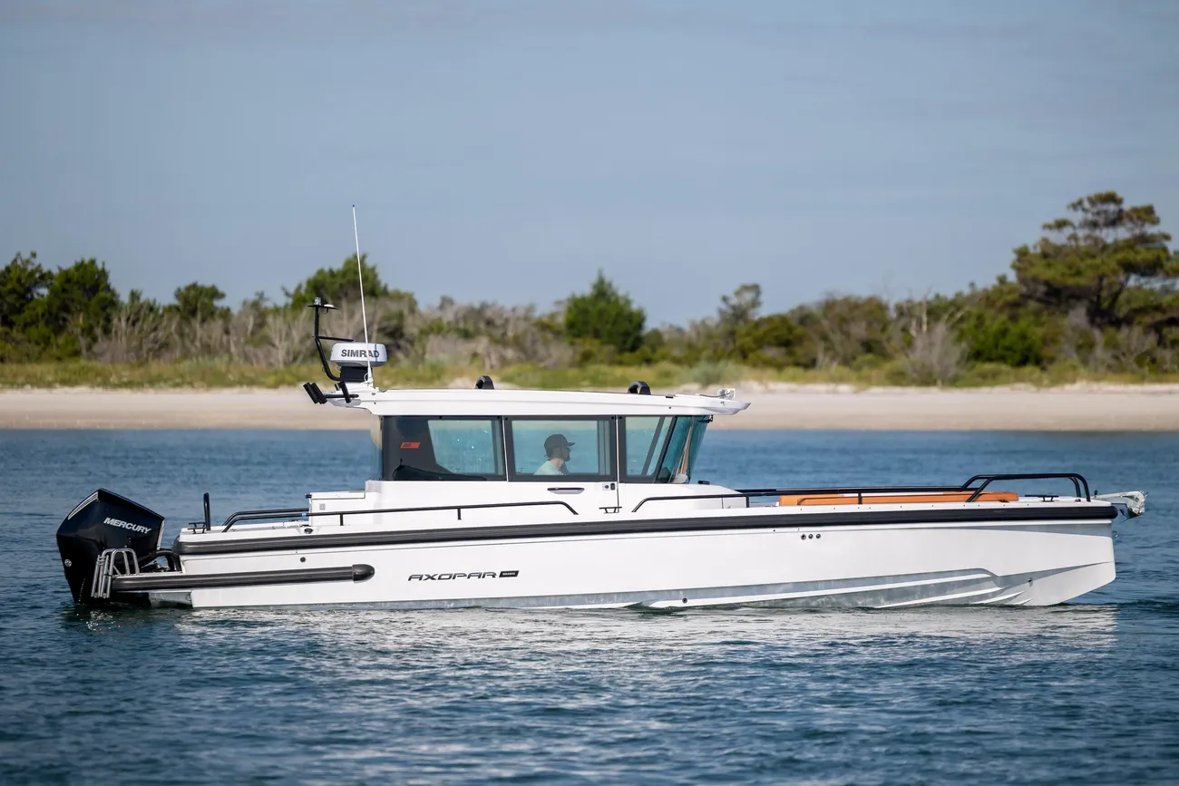 Thumbnail von Axopar 28 Cabin