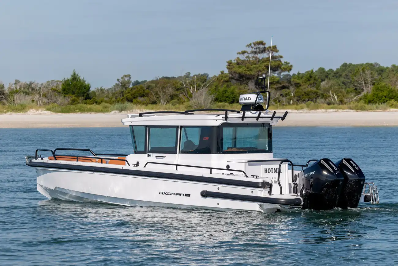 Thumbnail von Axopar 28 Cabin