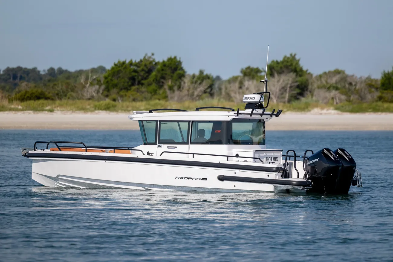 Thumbnail von Axopar 28 Cabin