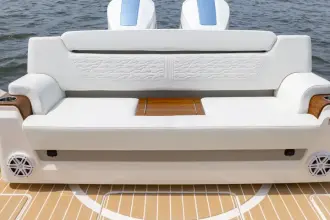Thumbnail von Tiara Yachts 39 LS