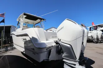 Thumbnail von Boston Whaler 285 Conquest Pilothouse