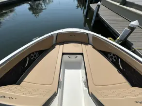 Thumbnail von Sea Ray SPX 210 Außenborder