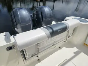 Thumbnail von Robalo R272 CC