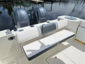 Thumbnail von Robalo R272 CC