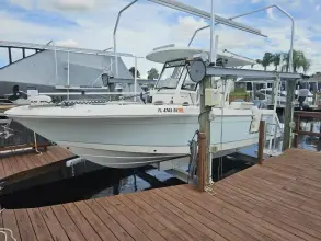 Thumbnail von Robalo R272 CC