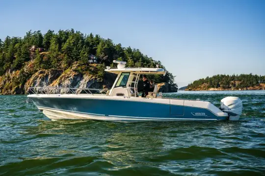 Boston Whaler 330 Outrage