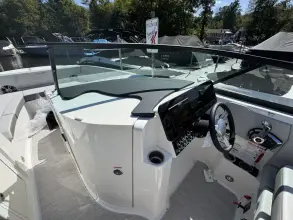 Thumbnail von Sea Ray SDX 270