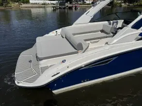 Thumbnail von Sea Ray SDX 270