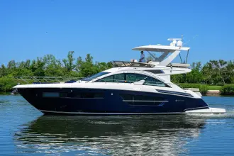 Thumbnail von Cruisers Yachts 60 FLY
