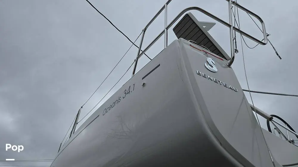 Thumbnail von Beneteau Oceanis 34.1