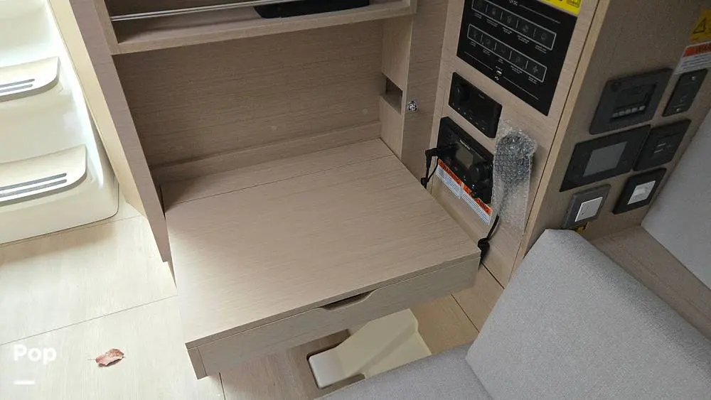 Thumbnail von Beneteau Oceanis 34.1