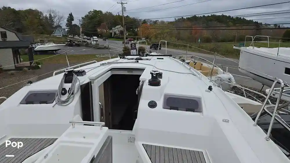 Thumbnail von Beneteau Oceanis 34.1