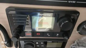 Thumbnail von Beneteau Oceanis 30.1