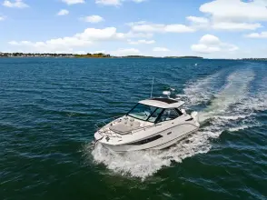 Thumbnail von Sea Ray 320 Sundancer Outboard