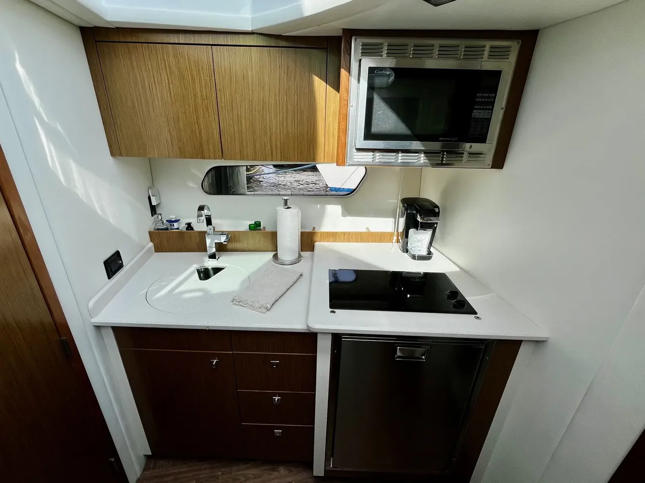 Thumbnail von Cruisers Yachts 41 Cantius