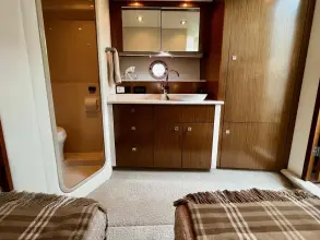 Thumbnail von Cruisers Yachts 41 Cantius