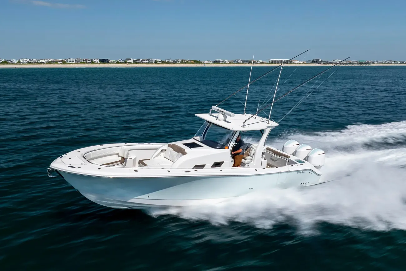 Thumbnail von Edgewater 370 CC