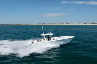 Thumbnail von Edgewater 370 CC