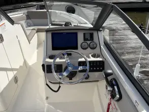 Thumbnail von Boston Whaler 210 Vantage