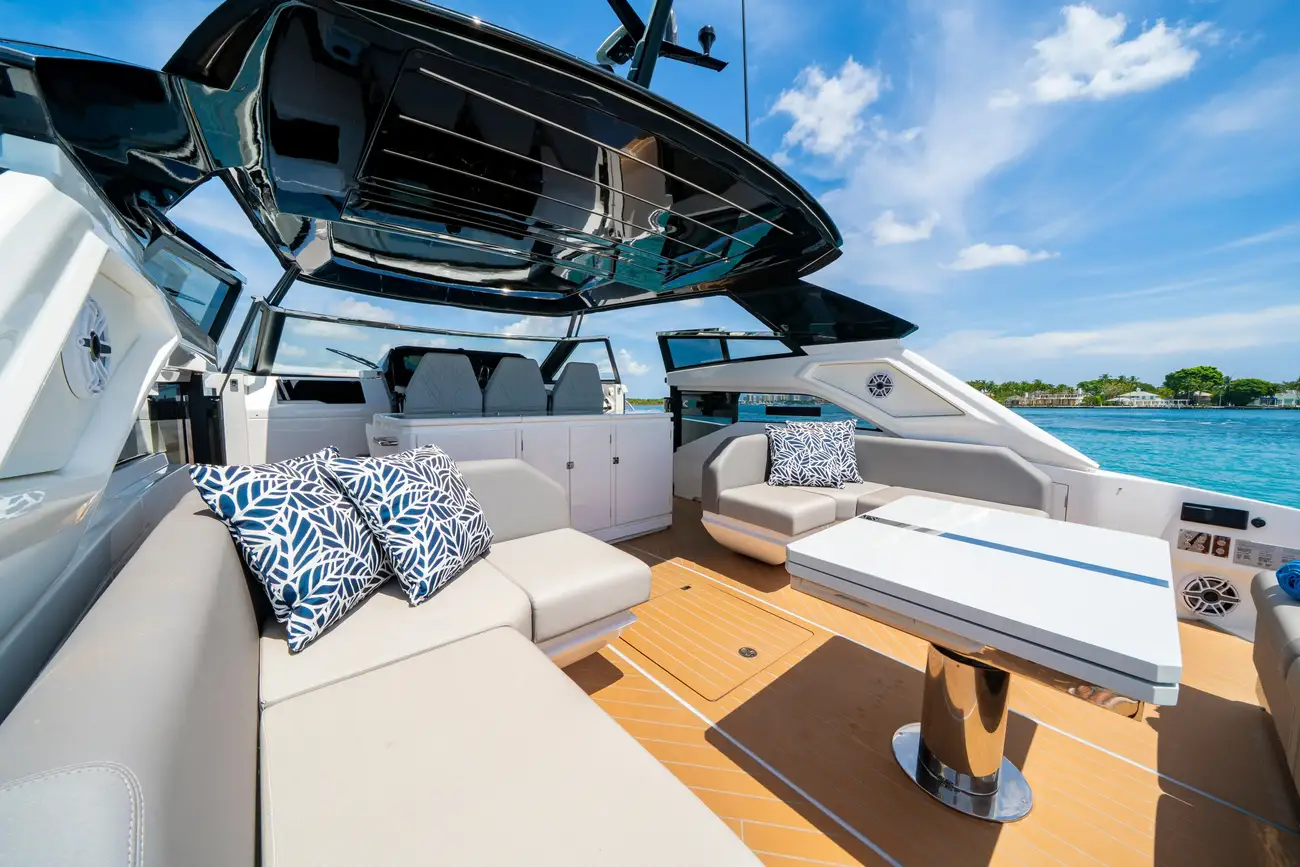 Thumbnail von Sunseeker Superhawk 55