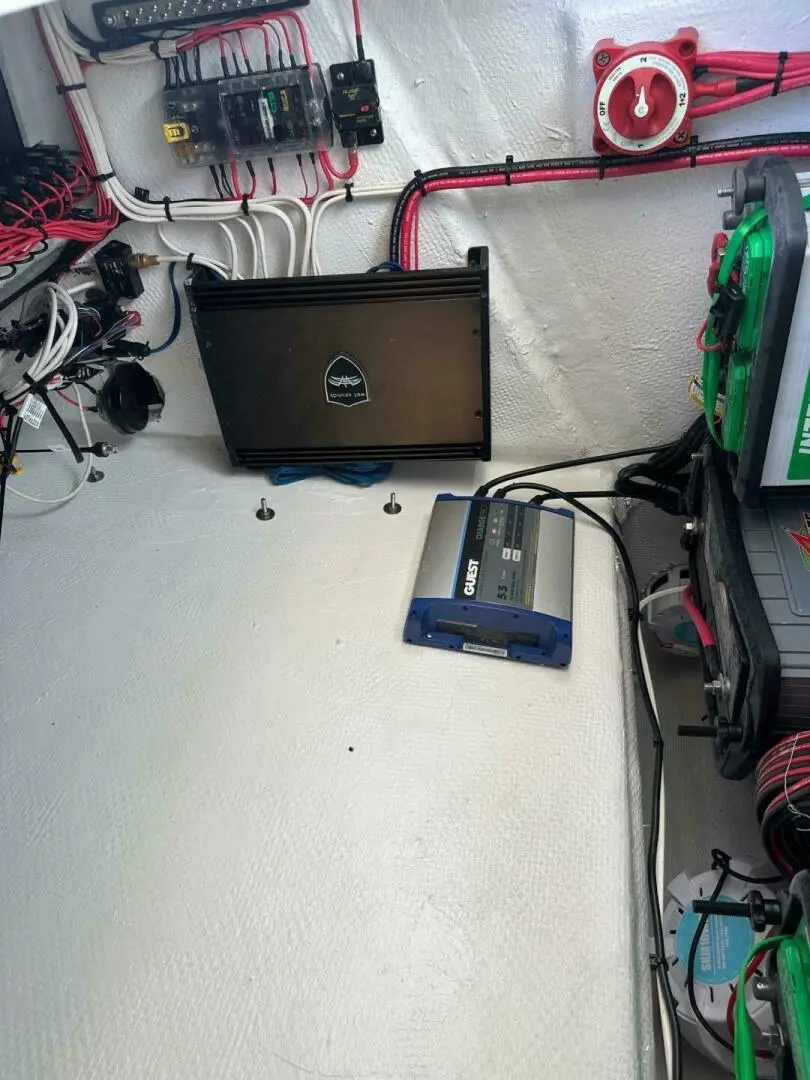 Thumbnail von Carrera Boats 32 Center Console