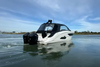 Thumbnail von Sea Ray 370 Sundancer Outboard
