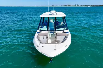Thumbnail von Boston Whaler 330 Vantage