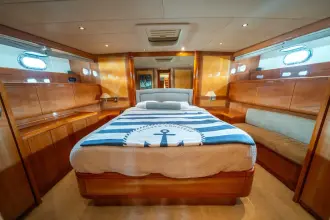 Thumbnail von Mangusta 80 Jacques Cousteau