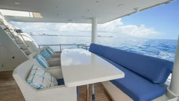 Thumbnail von Hargrave 82 Motor Yacht Electrified