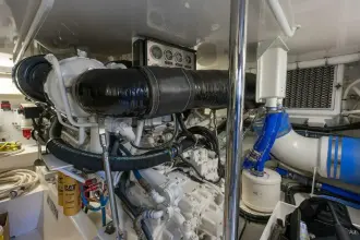 Thumbnail von Hatteras 80 Enclosed Bridge Skylounge Royal Reelin