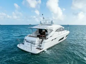 Thumbnail von Riviera 48 Aesculapian