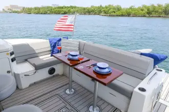 Thumbnail von Cruisers Yachts 45 Cantius Alexandria 3X