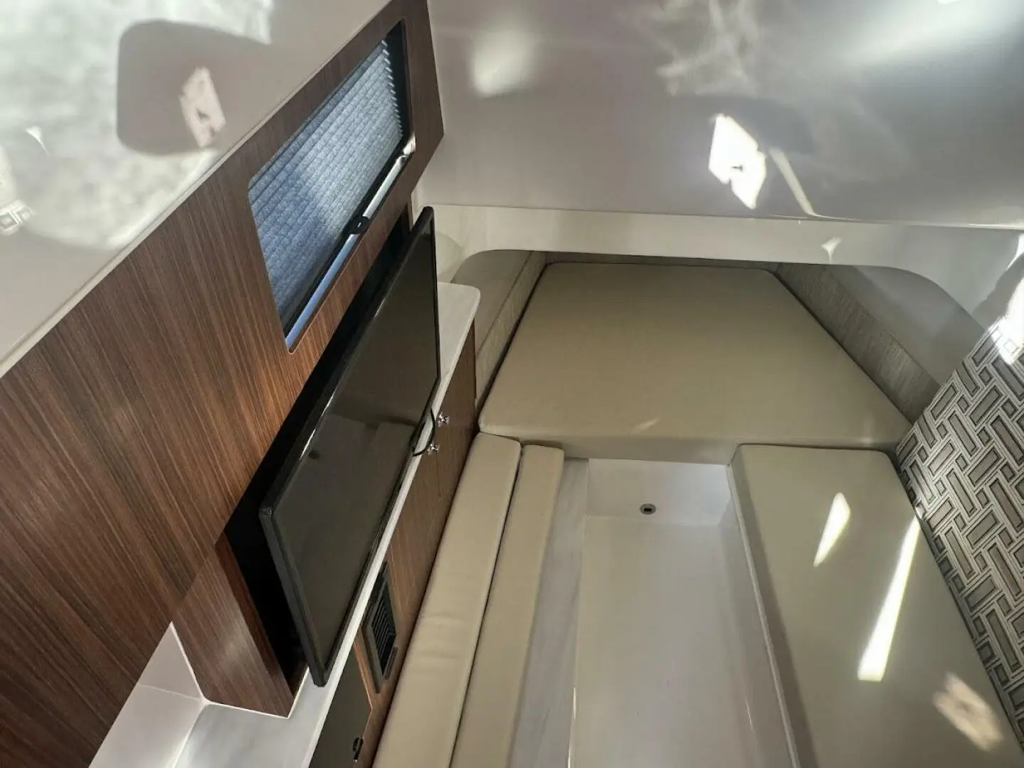 Thumbnail von Pursuit S 358