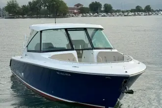 Thumbnail von Pursuit DC 325 On Pointe