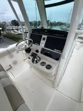 Thumbnail von Boston Whaler 280 Outrage