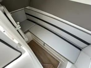 Thumbnail von Boston Whaler 330 Vantage