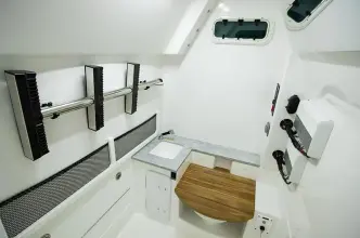 Thumbnail von Everglades 335 CC Ice Blue