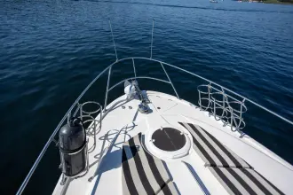 Thumbnail von Meridian 341 Sedan