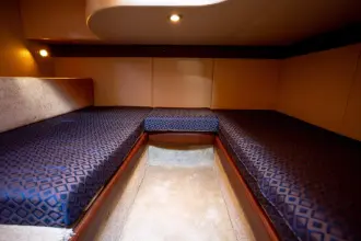 Thumbnail von Meridian 341 Sedan