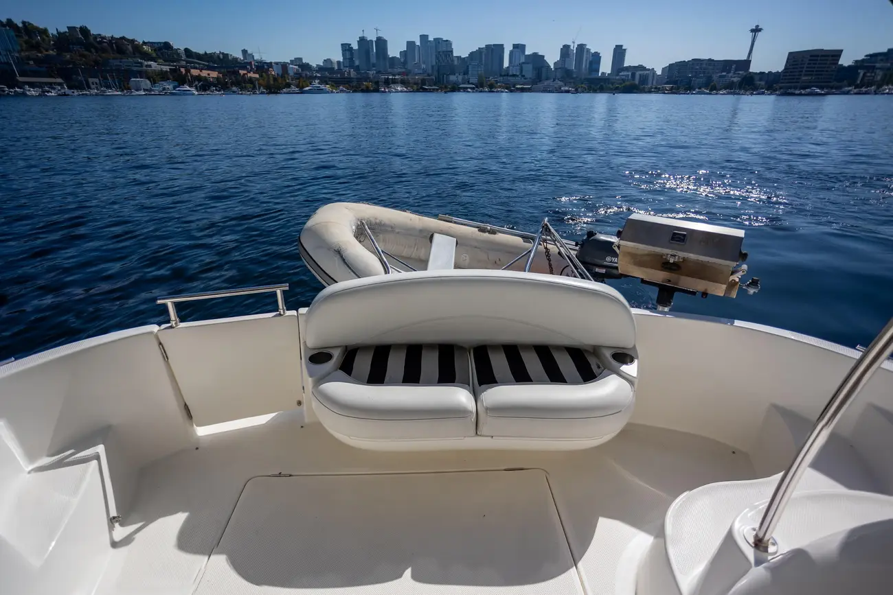 Thumbnail von Meridian 341 Sedan