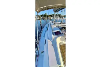 Thumbnail von Beneteau Oceanis 40