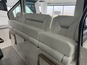 Thumbnail von Tiara Yachts 48LS