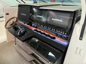 Thumbnail von Tiara Yachts 48LS