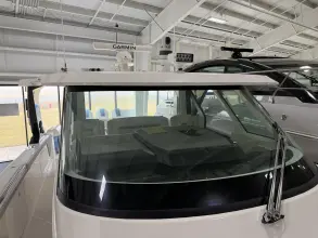 Thumbnail von Tiara Yachts 48LS