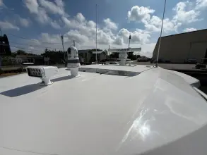 Thumbnail von Tiara Yachts 48LS