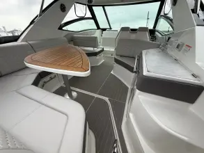Thumbnail von Sea Ray 320 Sundancer Outboard